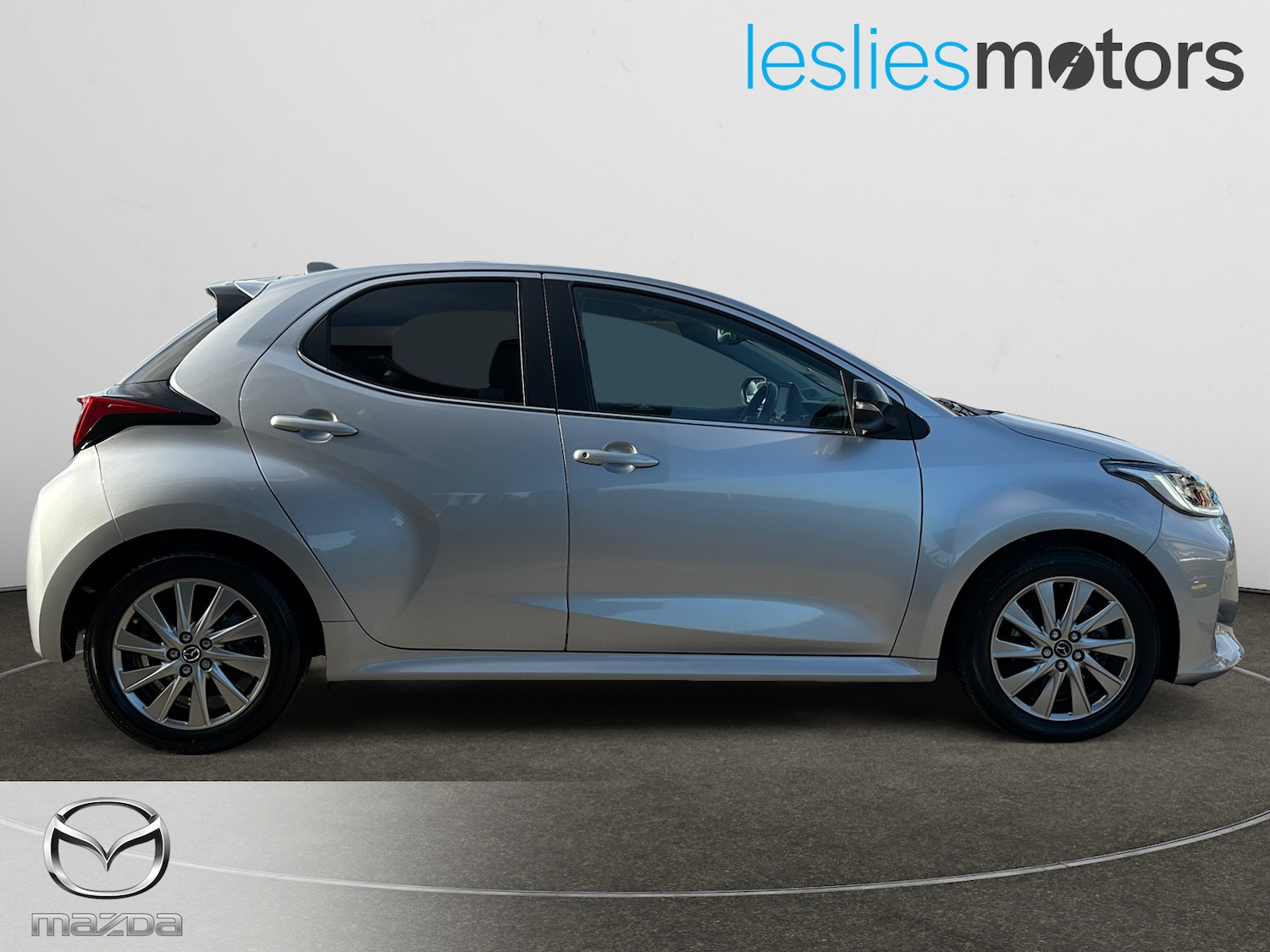 Used Mazda Mazda2 HYBRID 2022 for sale - 76640363: Photo 5