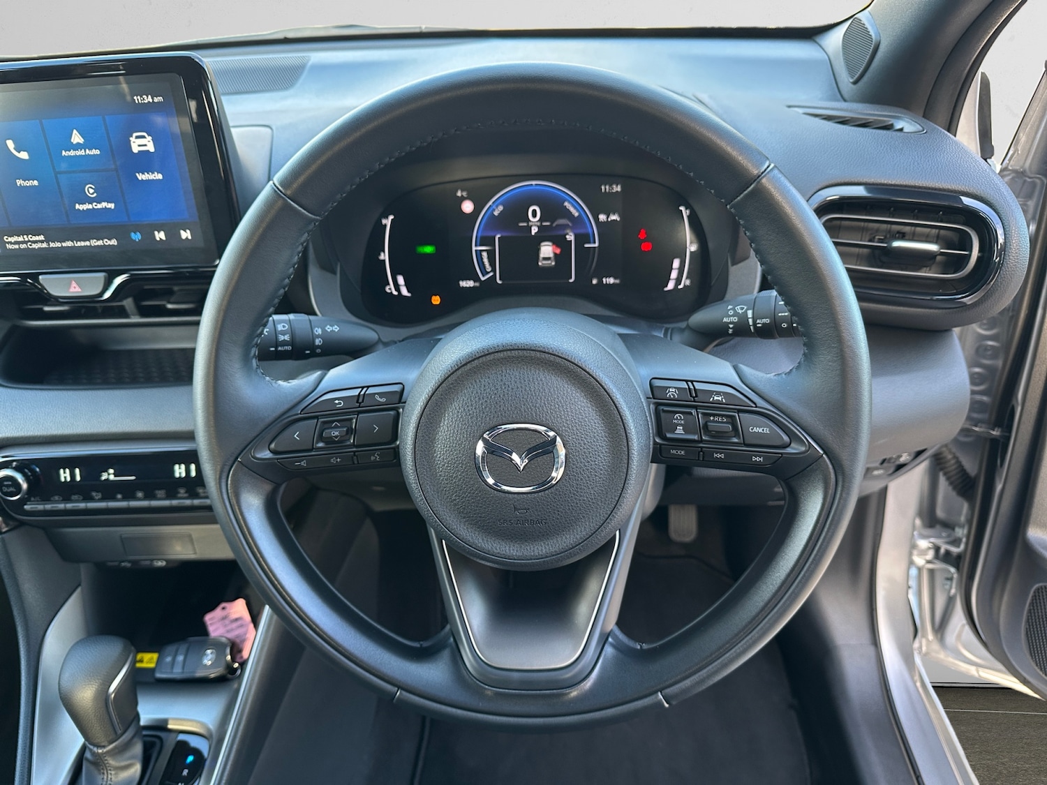 Used Mazda Mazda2 HYBRID 2025 for sale - 76640368: Photo 14