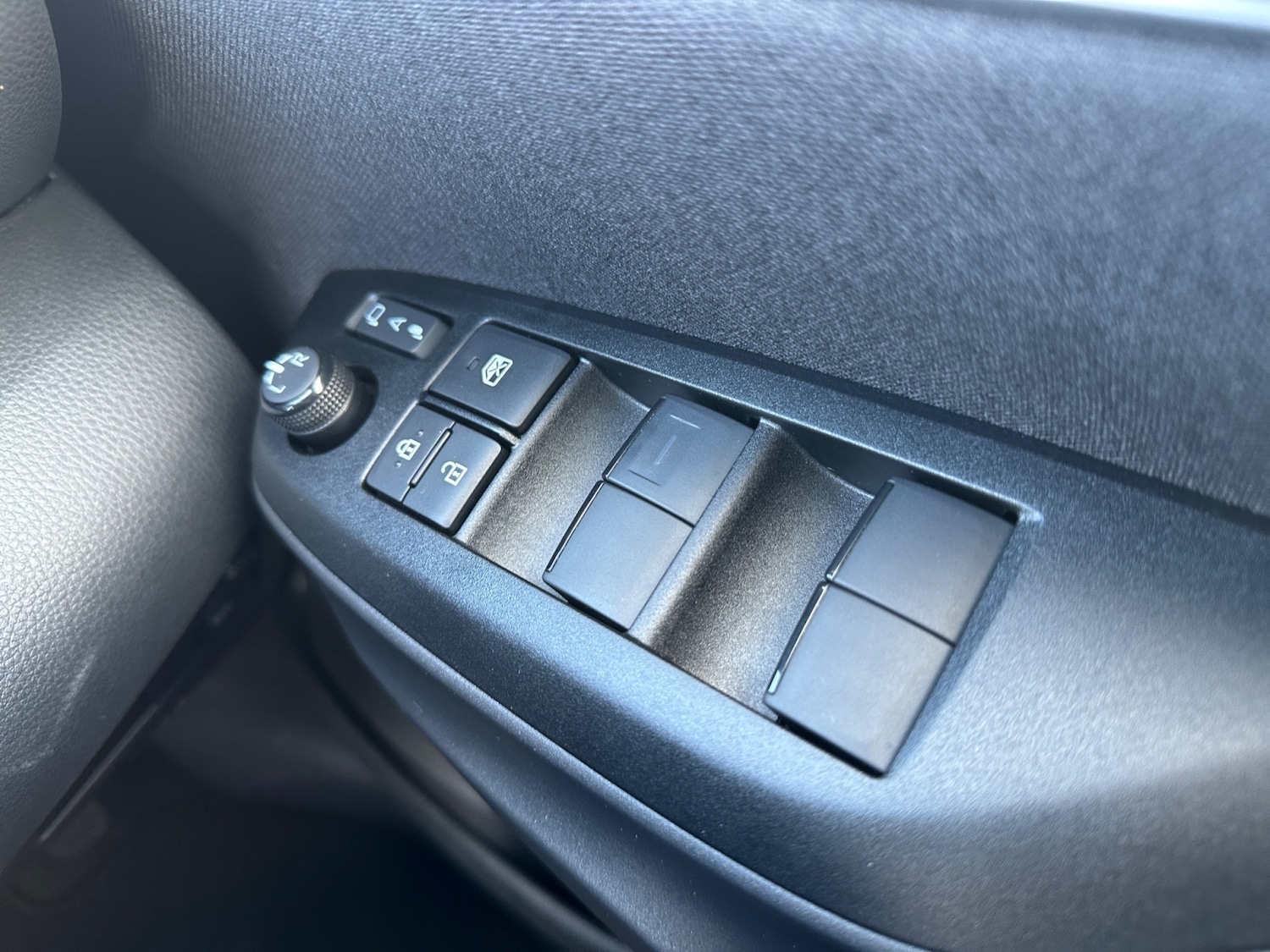 Used Mazda Mazda2 HYBRID 2025 for sale - 76640368: Photo 28