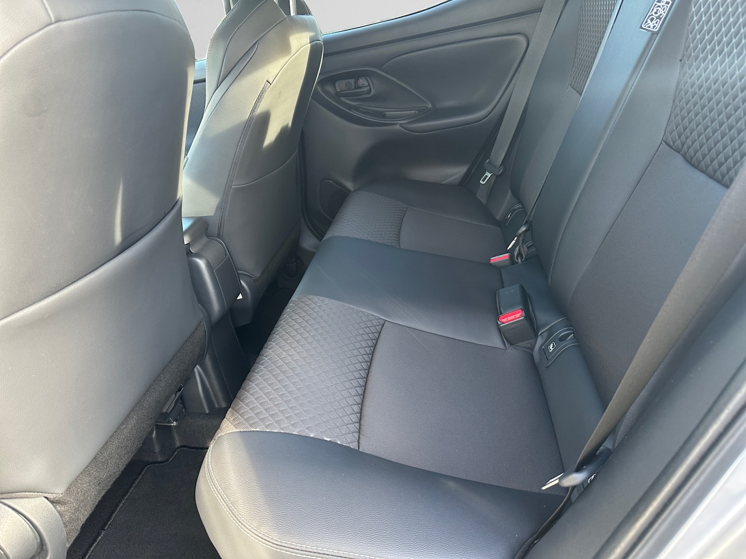 Used Mazda Mazda2 HYBRID 2025 for sale - 76640368: Photo 7