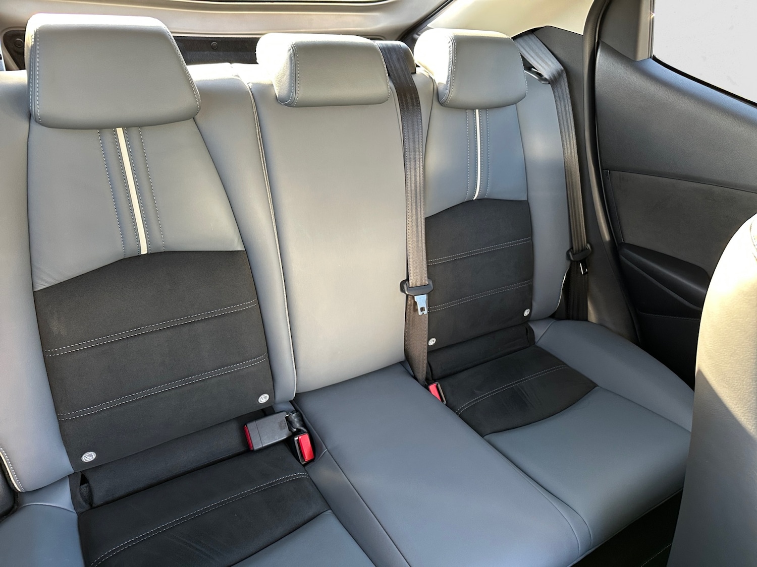 Used Mazda Mazda2 2022 for sale - 77127443: Photo 11