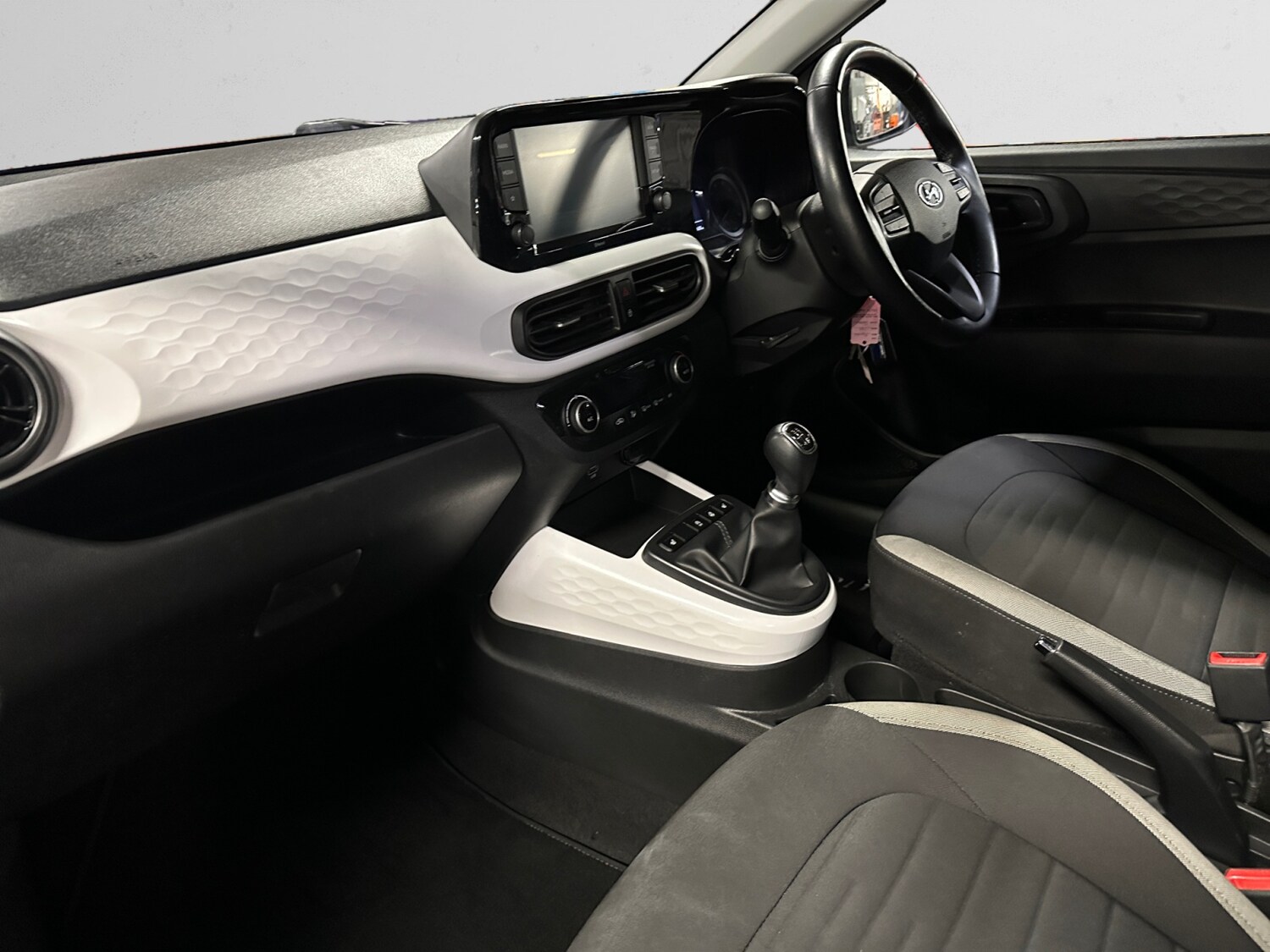 Used Hyundai i10 2021 for sale - 76745293: Photo 6