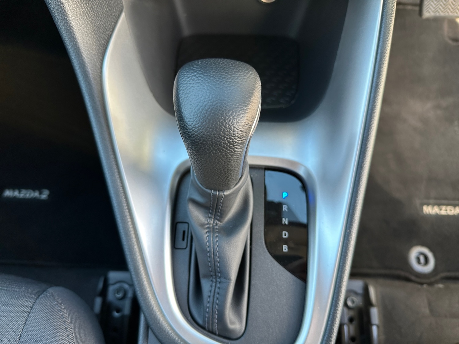 Used Mazda Mazda2 HYBRID 2025 for sale - 76533856: Photo 10