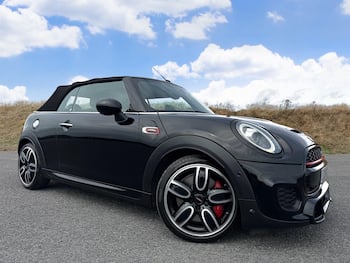 Used MINI Convertible 2018 for sale - 79706307: Photo