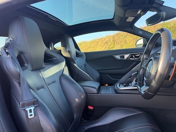Used Jaguar F-Type 2017 for sale - 79311901: Photo