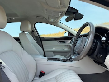 Used Jaguar XF 2020 for sale - 79311857: Photo