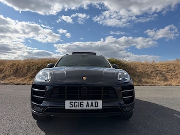 Used Porsche Macan 2016 for sale - 79363846: Photo