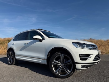 Used Volkswagen Touareg 2017 for sale - 79400141: Photo
