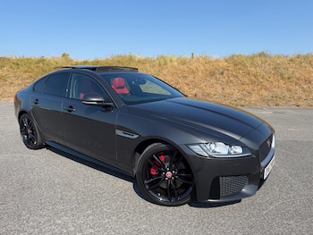 Used Jaguar XF 2017 for sale - 79311879: Photo