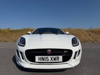 Used Jaguar F-Type 2015 for sale - 79344245: Photo