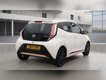 Used Toyota AYGO 2017 for sale - 76082858: Photo 4