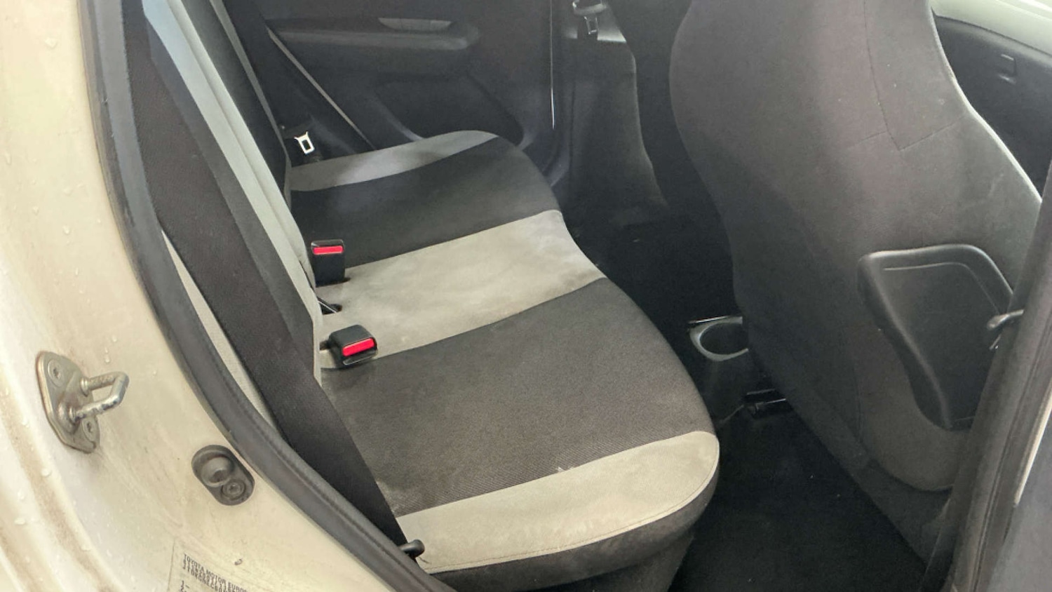 Used Toyota AYGO 2017 for sale - 76082858: Photo 8