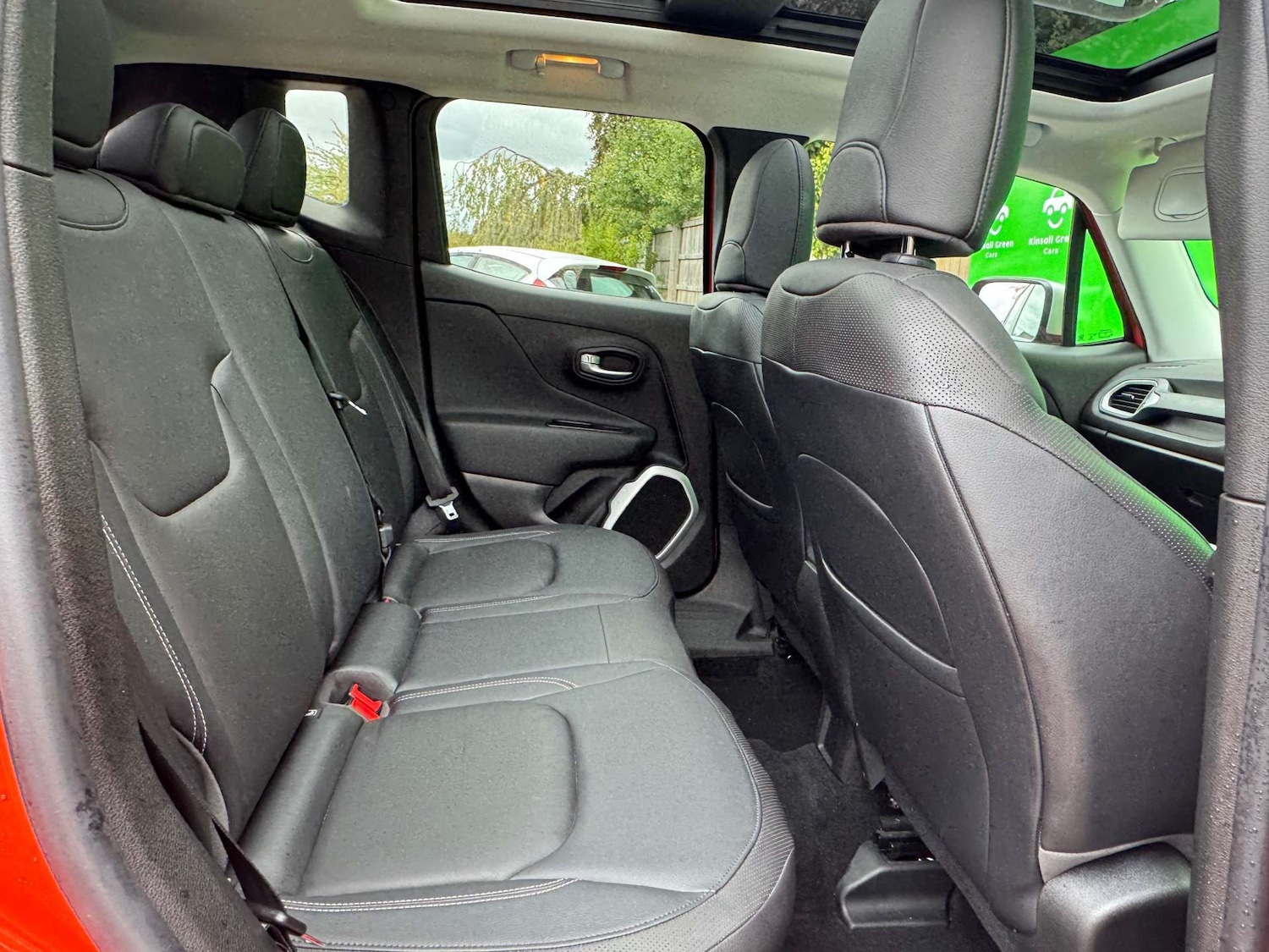 Used Jeep Renegade 2016 for sale - 76533584: Photo 28