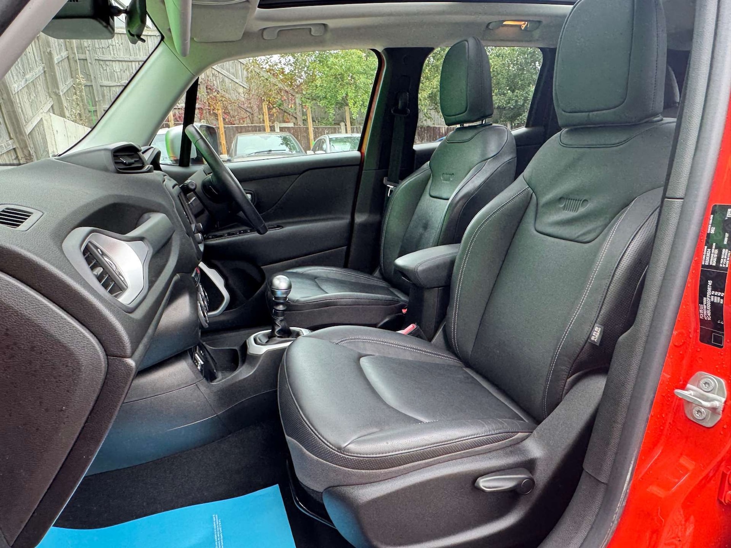 Used Jeep Renegade 2016 for sale - 76533584: Photo 32