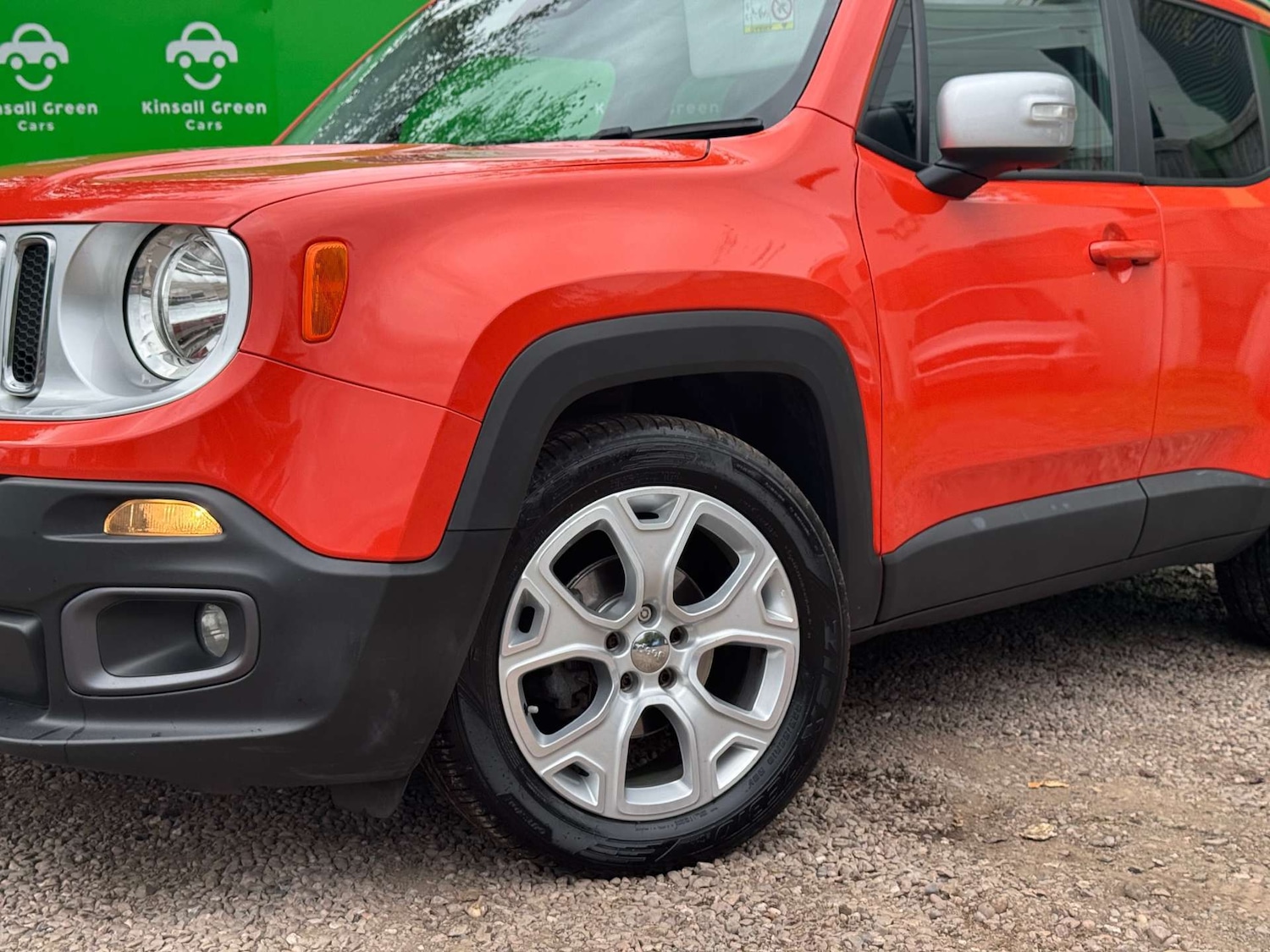 Used Jeep Renegade 2016 for sale - 76533584: Photo 4