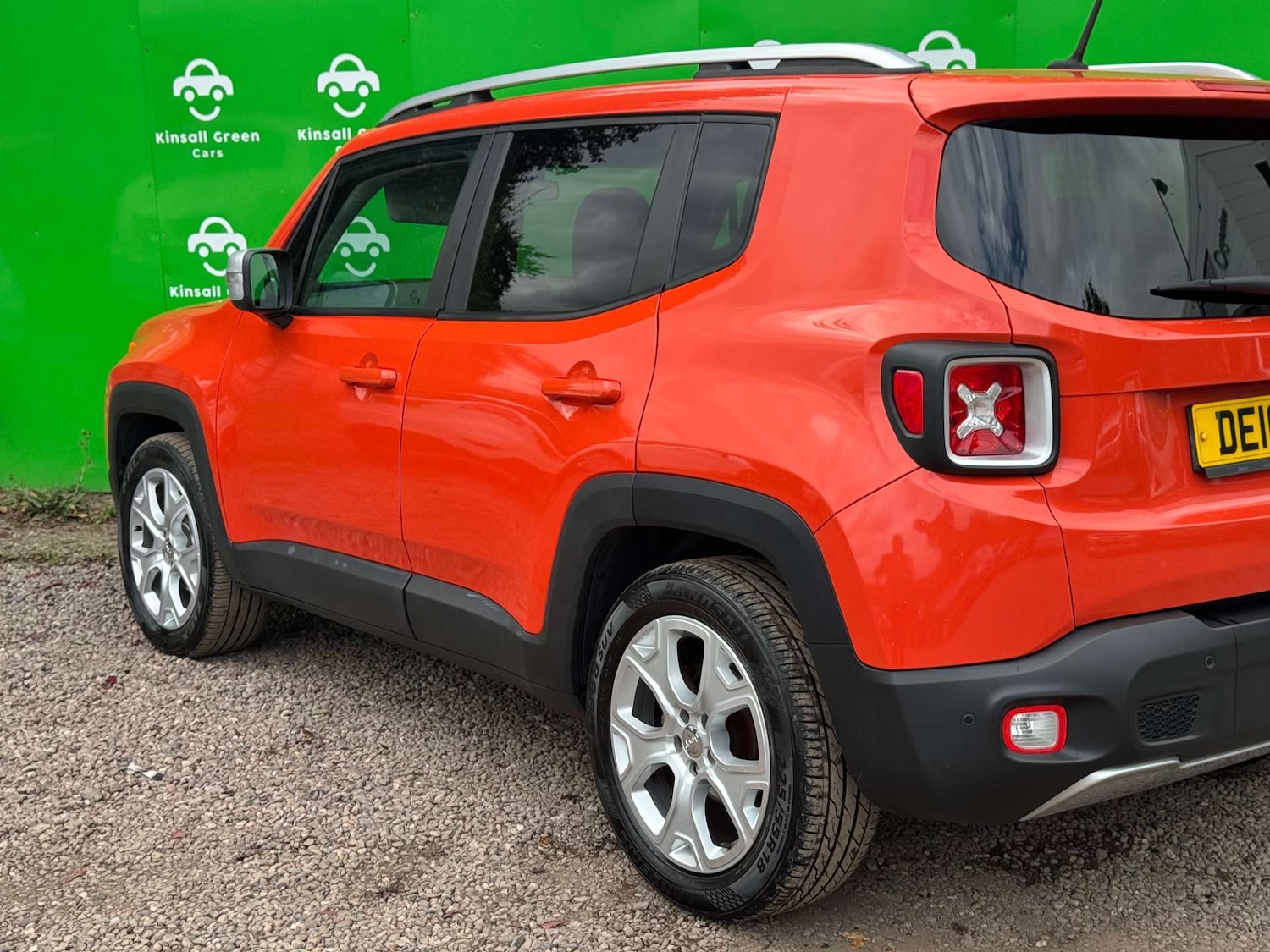 Used Jeep Renegade 2016 for sale - 76533584: Photo 9