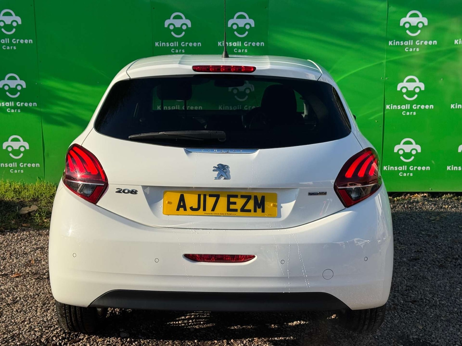 Used Peugeot 208 2017 for sale - 76959849: Photo 17