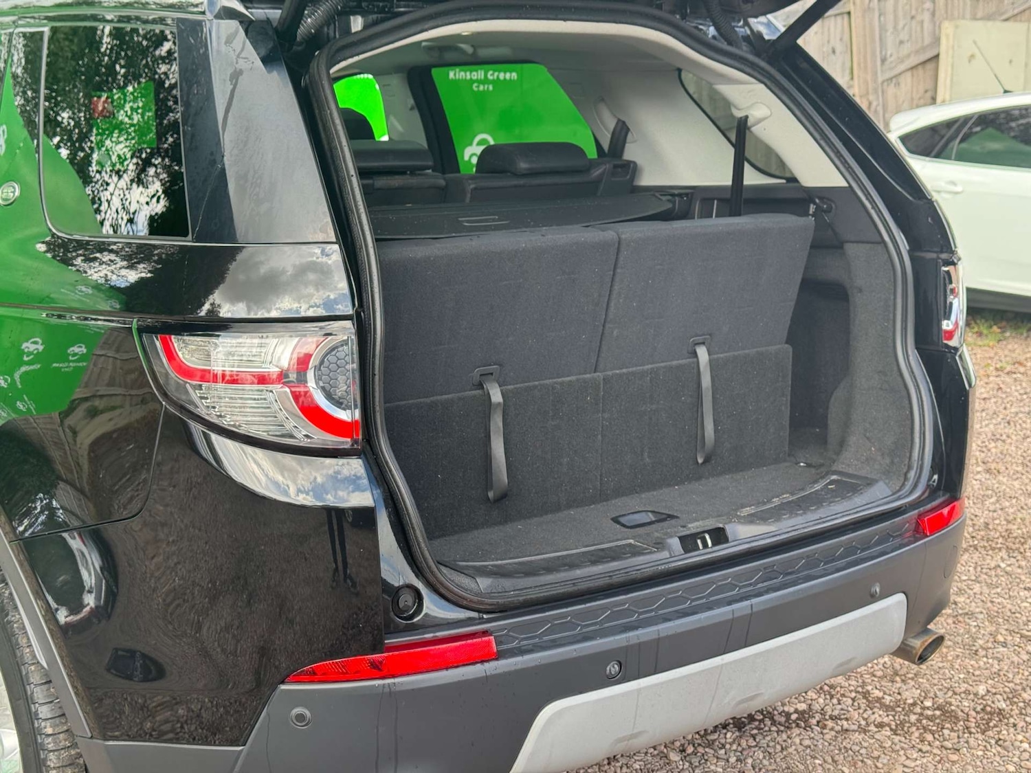 Used Land Rover Discovery Sport 2017 for sale - 75908273: Photo 13