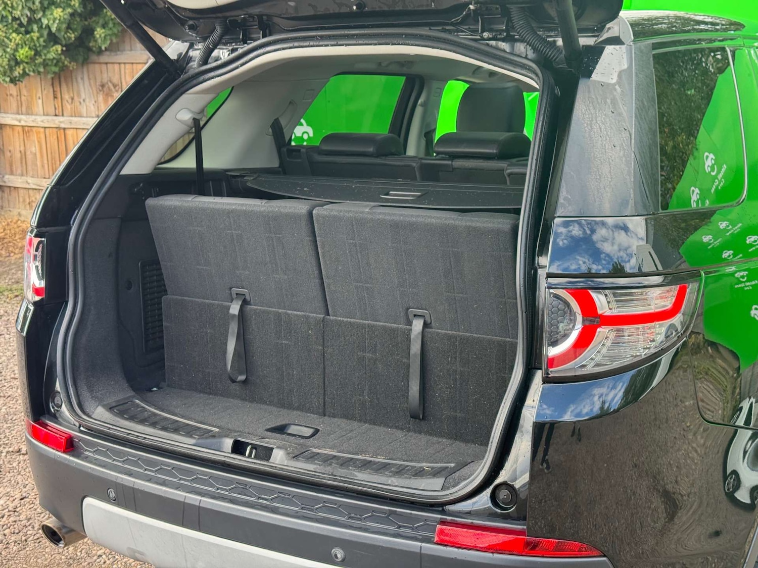 Used Land Rover Discovery Sport 2017 for sale - 75908273: Photo 14