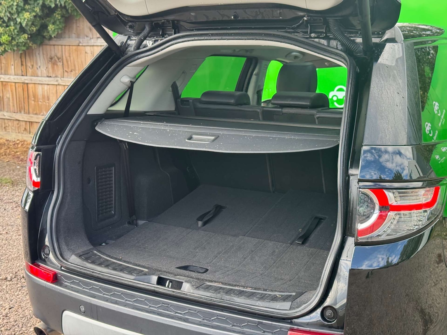 Used Land Rover Discovery Sport 2017 for sale - 75908273: Photo 15