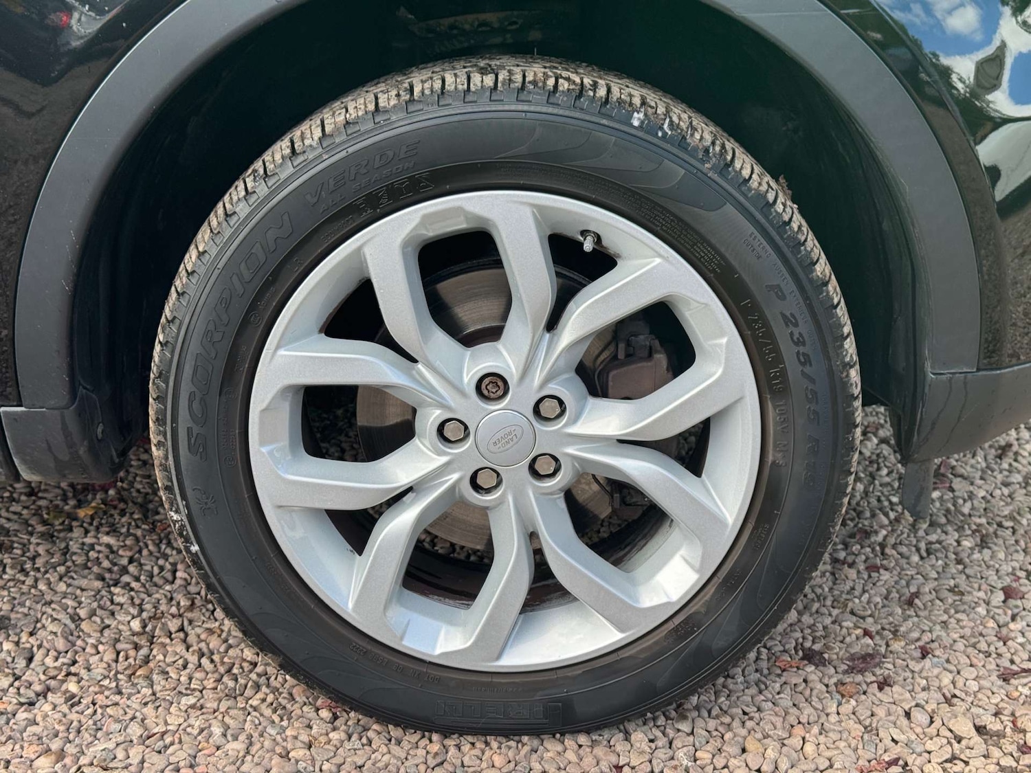 Used Land Rover Discovery Sport 2017 for sale - 75908273: Photo 19