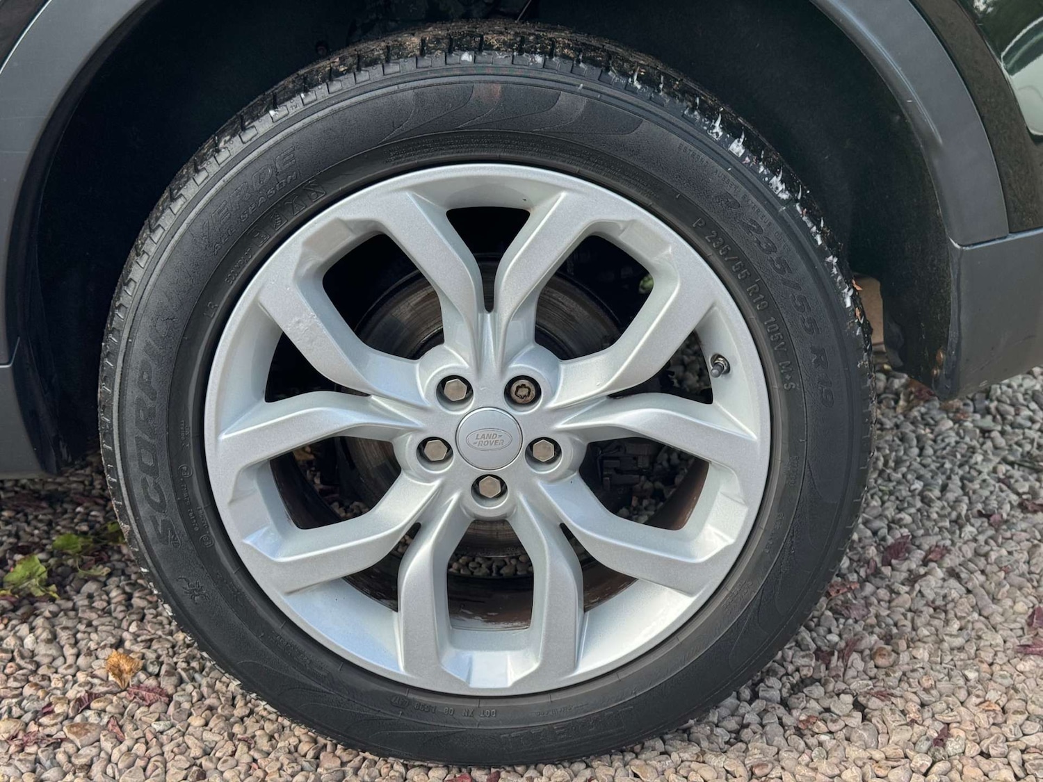 Used Land Rover Discovery Sport 2017 for sale - 75908273: Photo 20