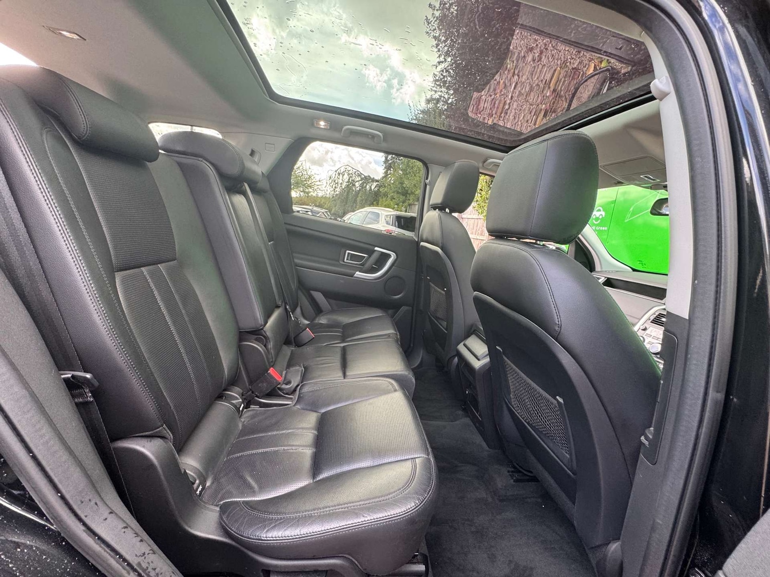 Used Land Rover Discovery Sport 2017 for sale - 75908273: Photo 23