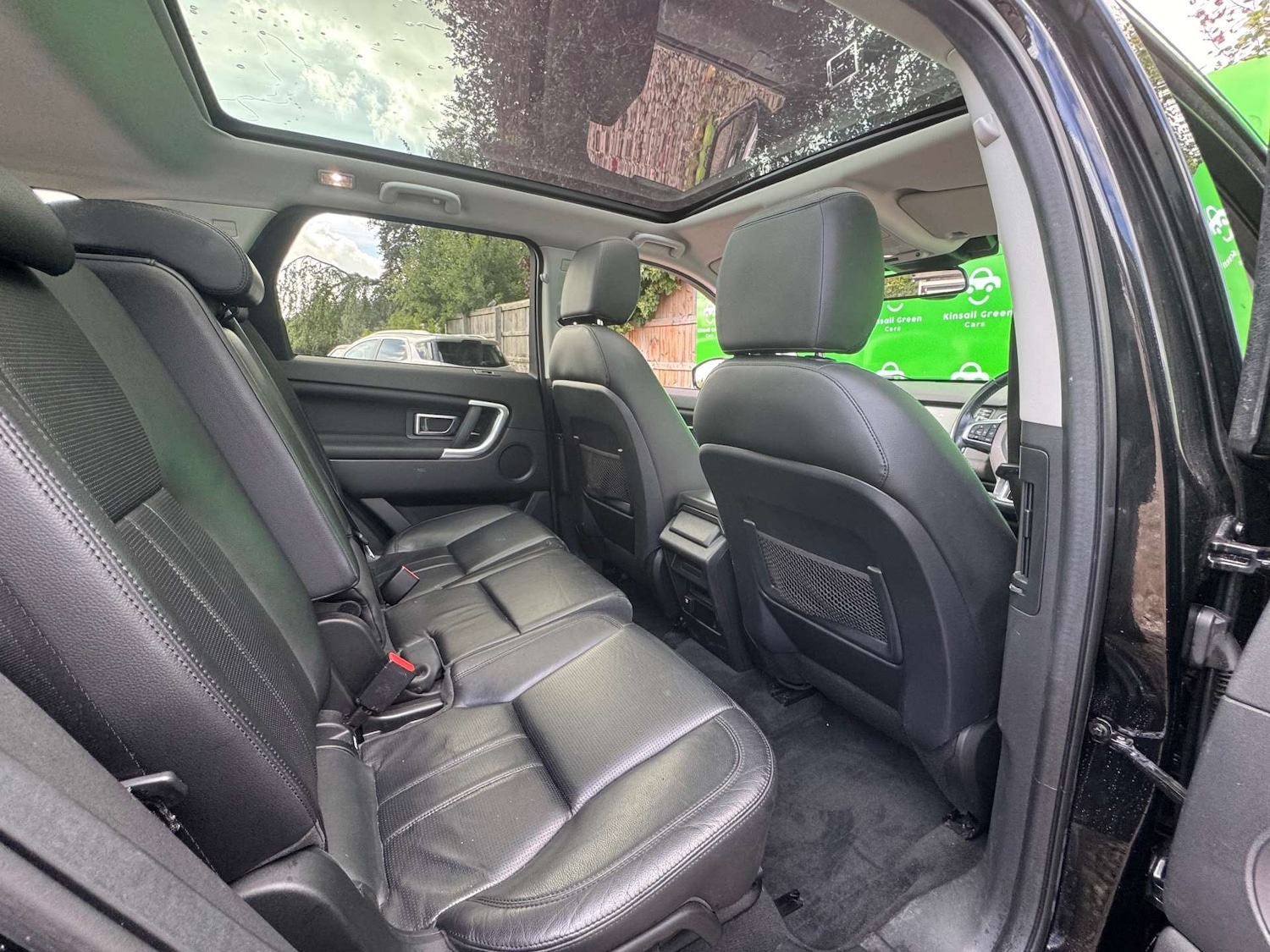 Used Land Rover Discovery Sport 2017 for sale - 75908273: Photo 24