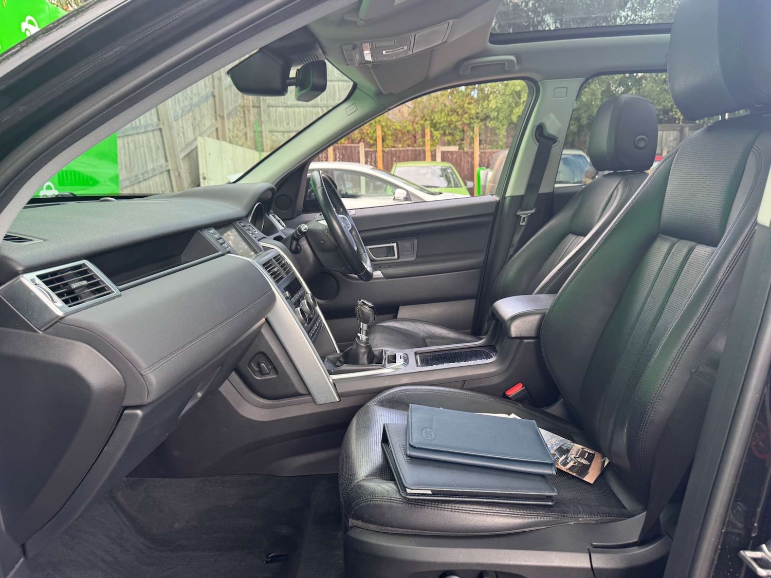 Used Land Rover Discovery Sport 2017 for sale - 75908273: Photo 26