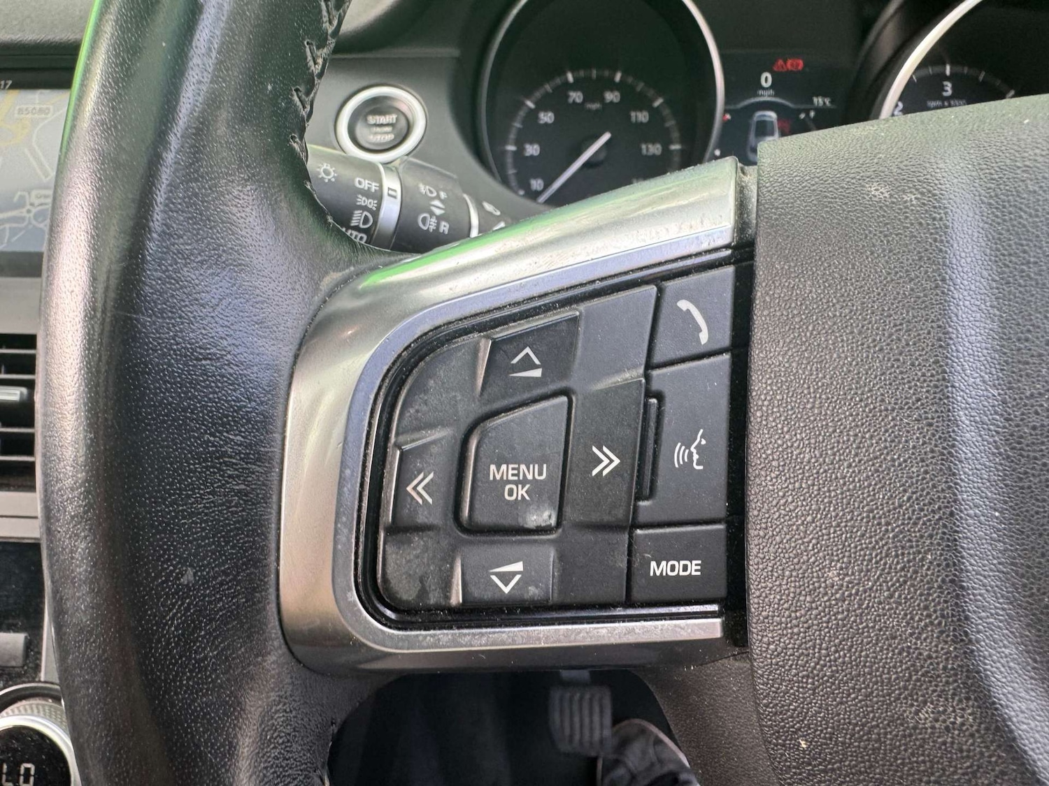 Used Land Rover Discovery Sport 2017 for sale - 75908273: Photo 34