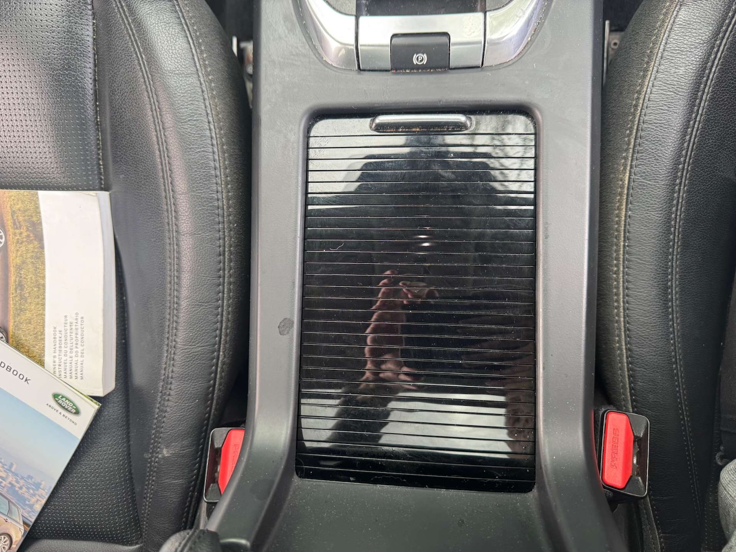 Used Land Rover Discovery Sport 2017 for sale - 75908273: Photo 35