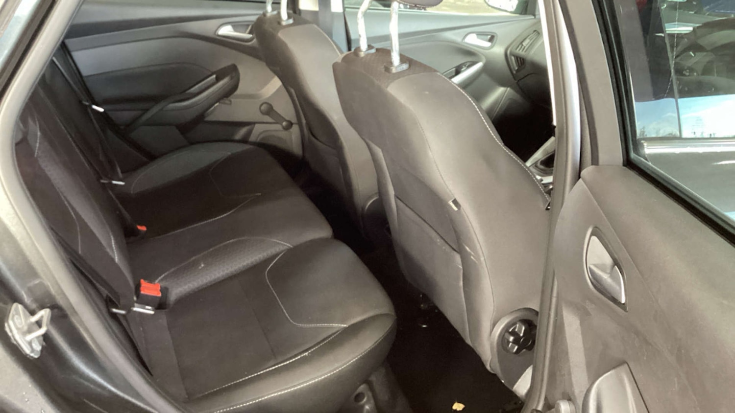 Used Ford Focus 2017 for sale - 76544319: Photo 9