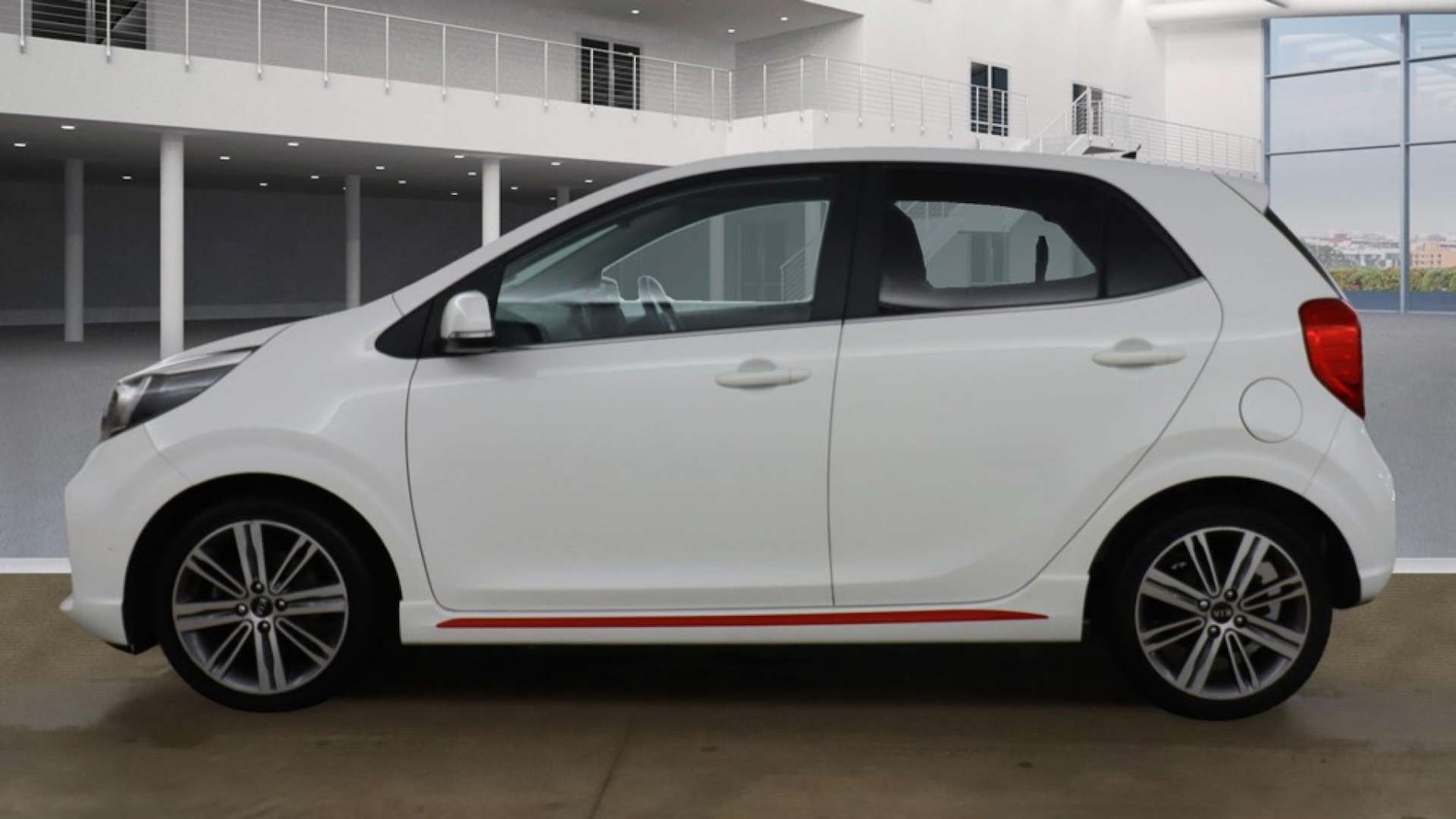 Used Kia Picanto 2017 for sale - 76611181: Photo 6