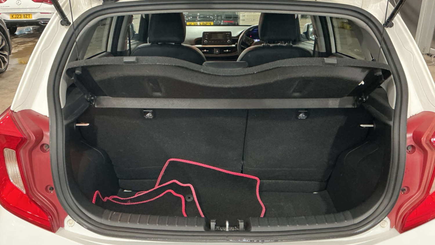 Used Kia Picanto 2017 for sale - 76611181: Photo 7