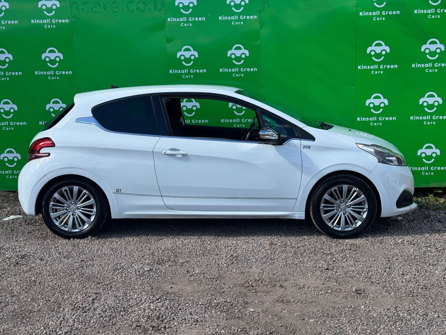 Used Peugeot 208 2016 for sale - 75933679: Photo 16