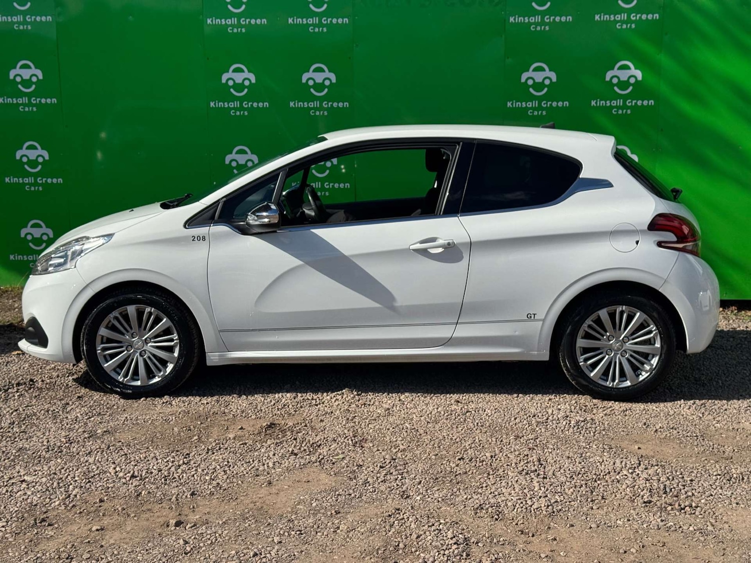 Used Peugeot 208 2016 for sale - 75933679: Photo 17