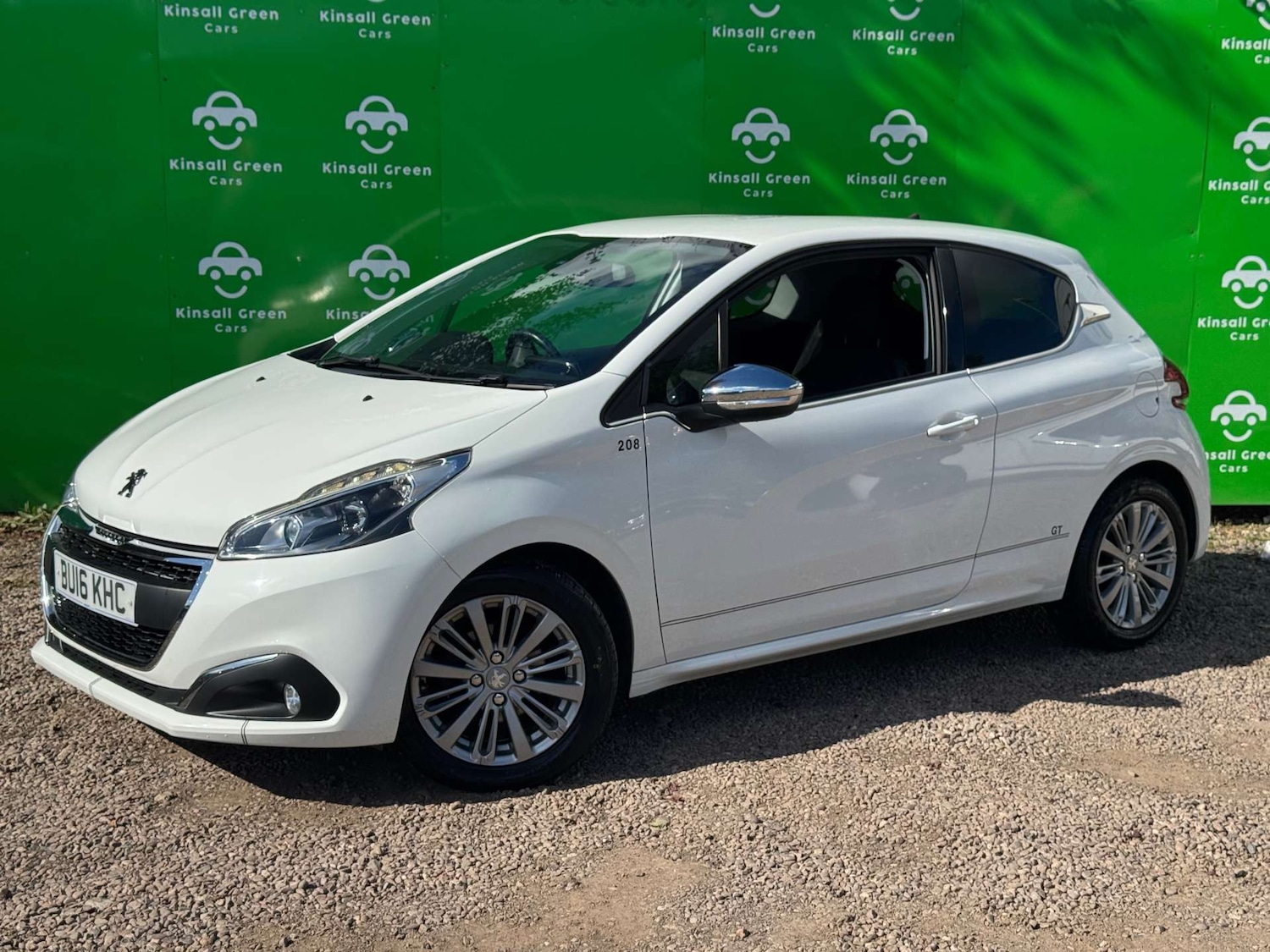 Used Peugeot 208 2016 for sale - 75933679: Photo 2