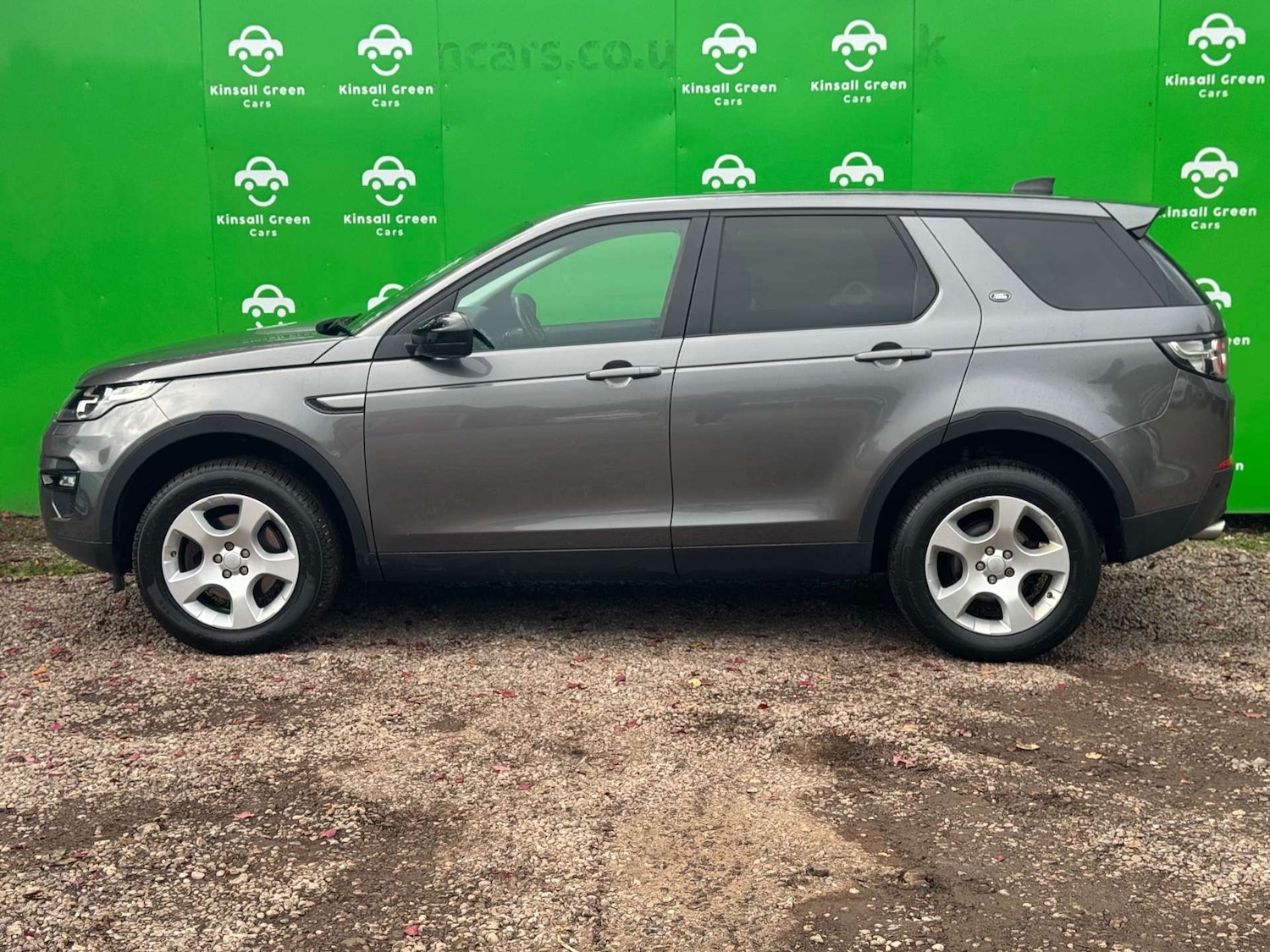 Used Land Rover Discovery Sport 2017 for sale - 76148247: Photo 17