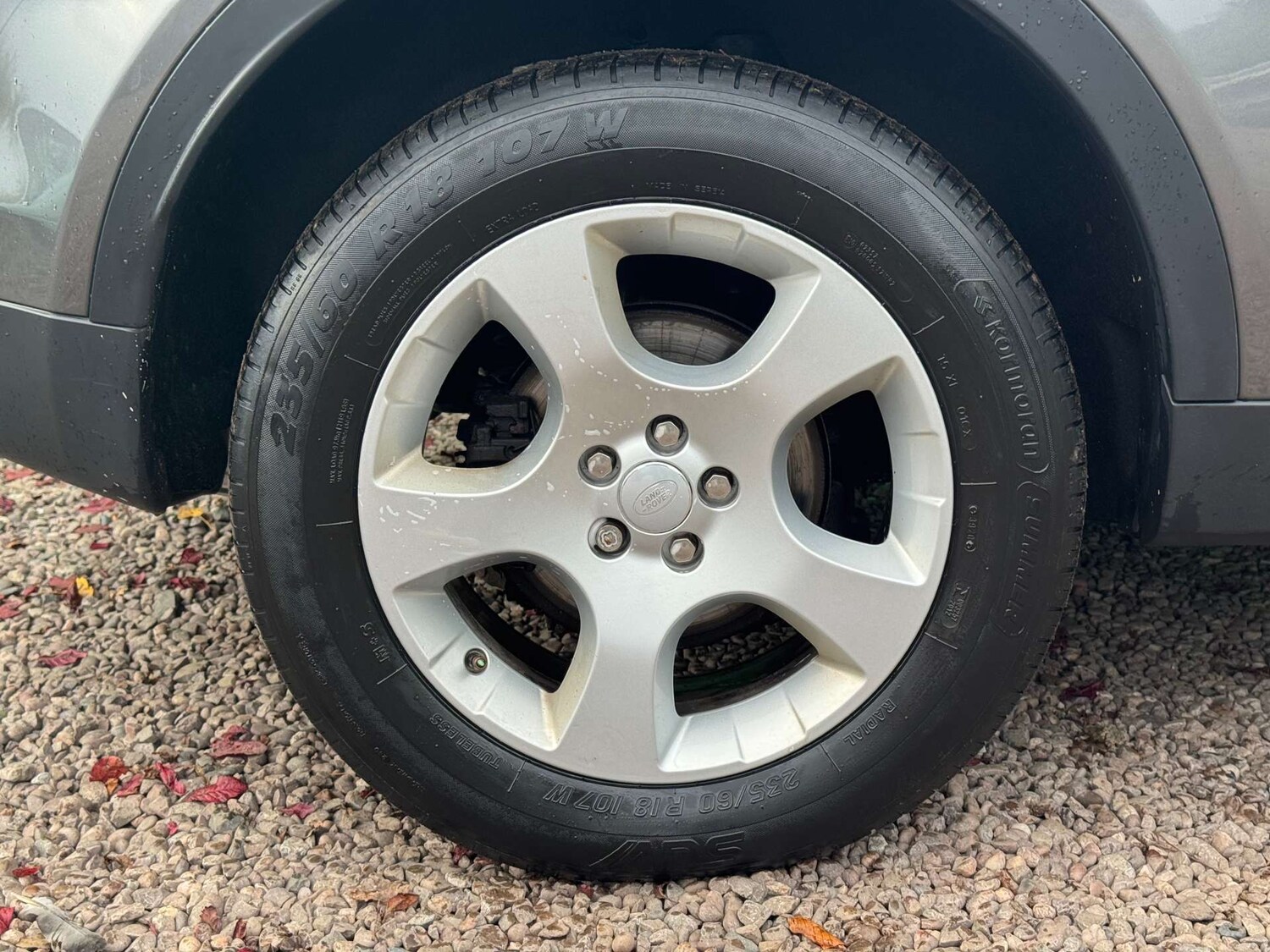 Used Land Rover Discovery Sport 2017 for sale - 76148247: Photo 26