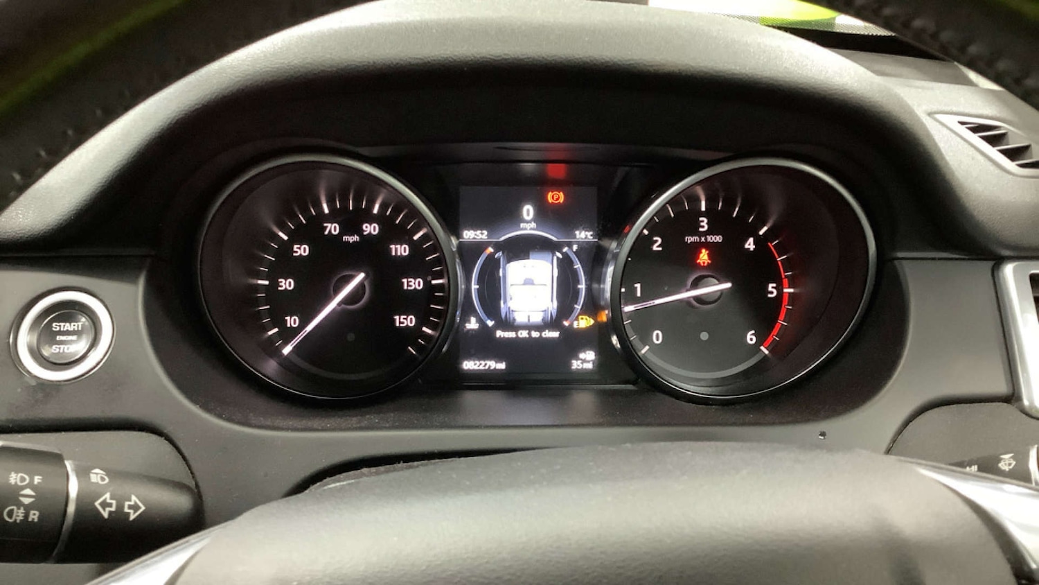 Used Land Rover Discovery Sport 2017 for sale - 76148247: Photo 7