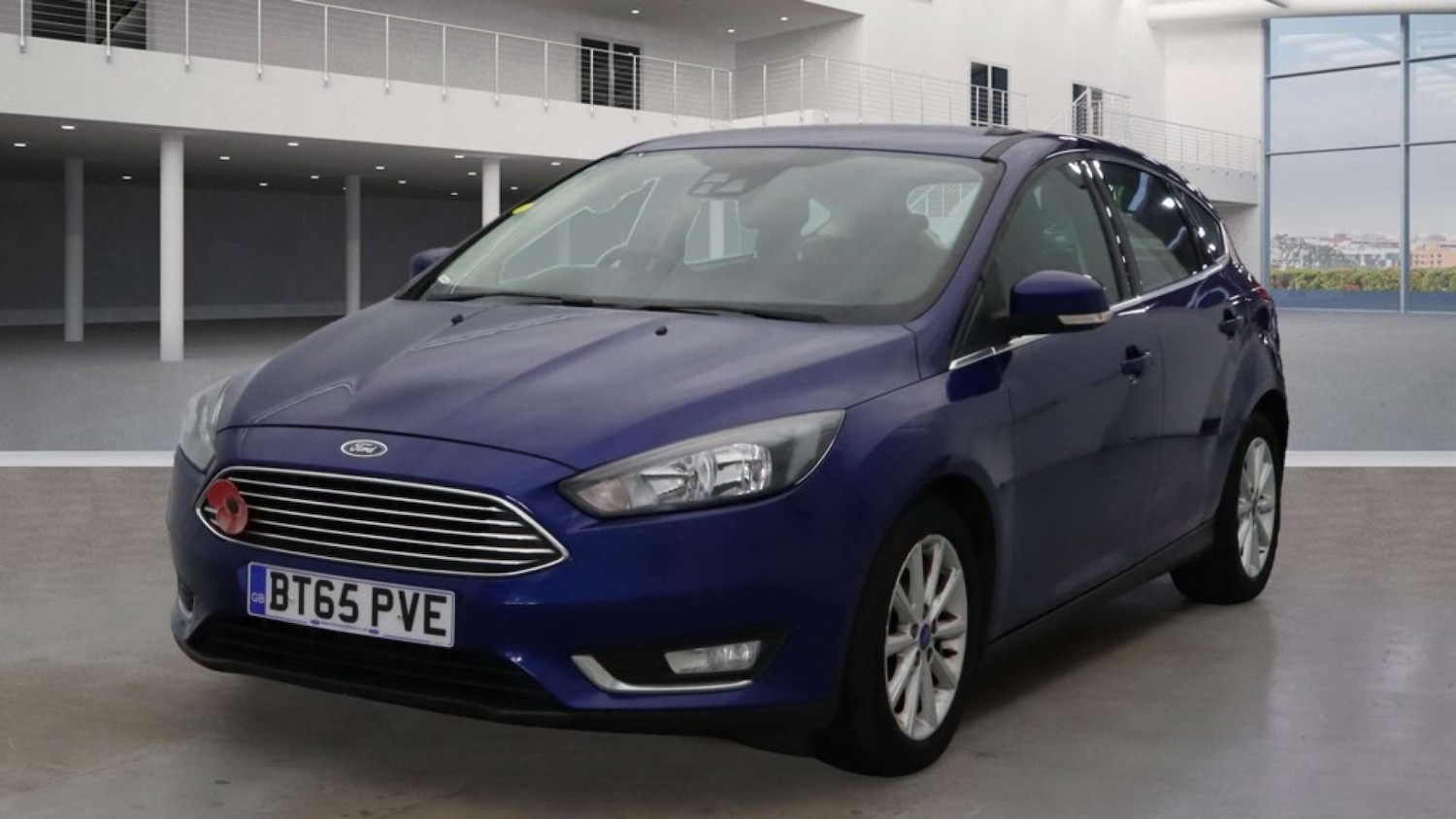 Used Ford Focus 2015 for sale - 76625854: Photo 2