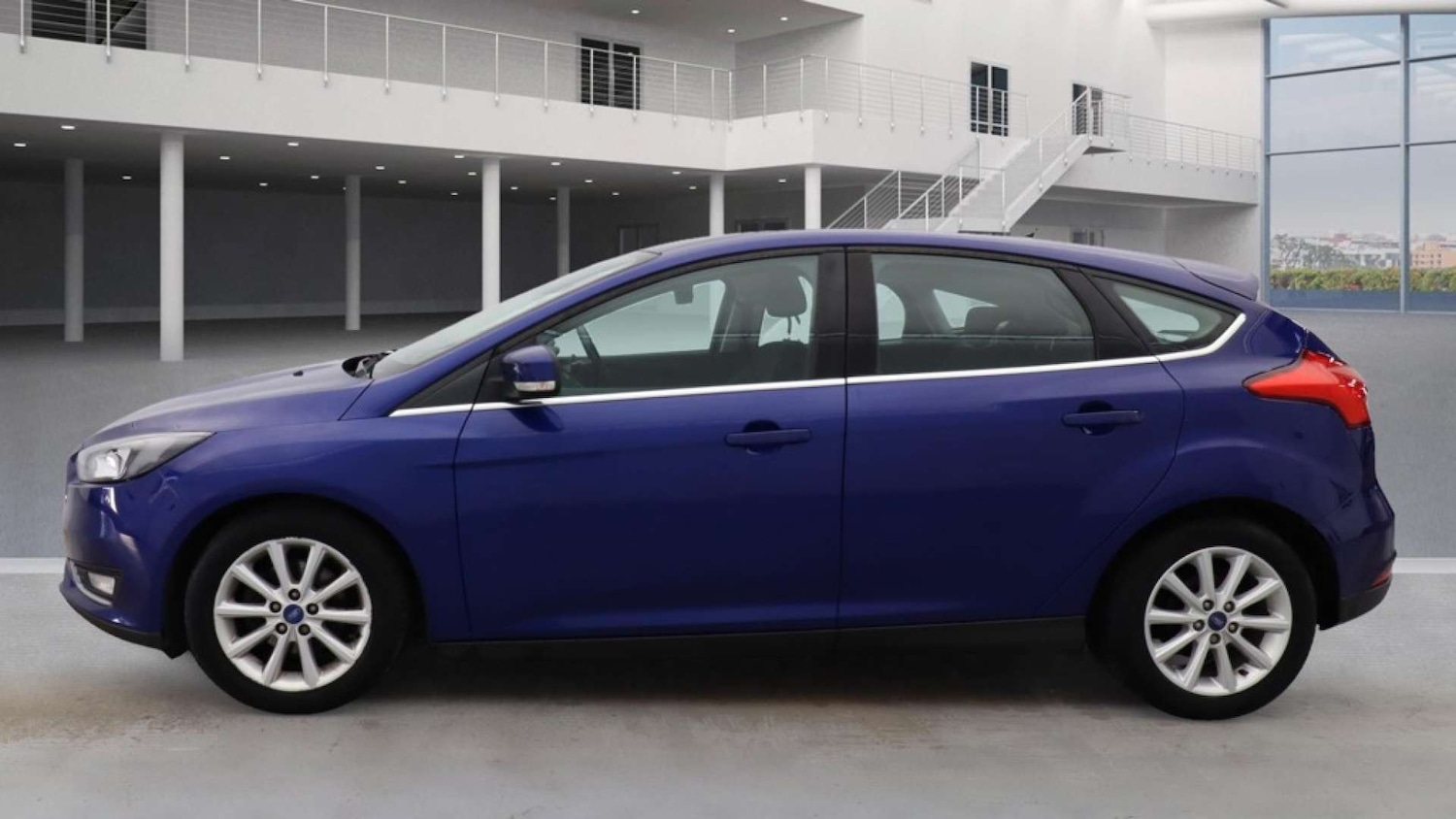 Used Ford Focus 2015 for sale - 76625854: Photo 6