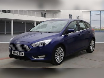Used Ford Focus 2015 for sale - 76097691: Photo 3
