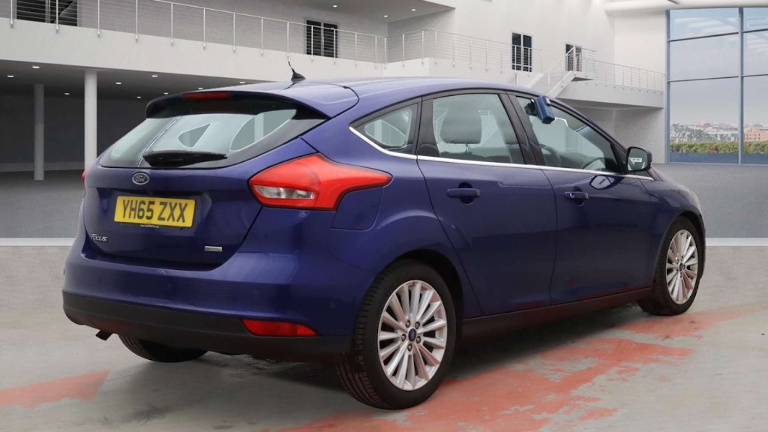 Used Ford Focus 2015 for sale - 76097691: Photo 5