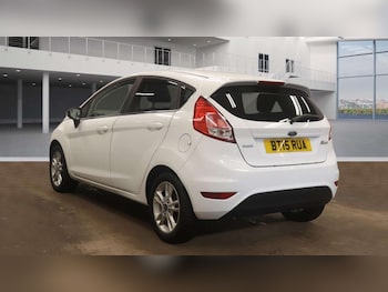 Used Ford Fiesta 2015 for sale - 75909815: Photo