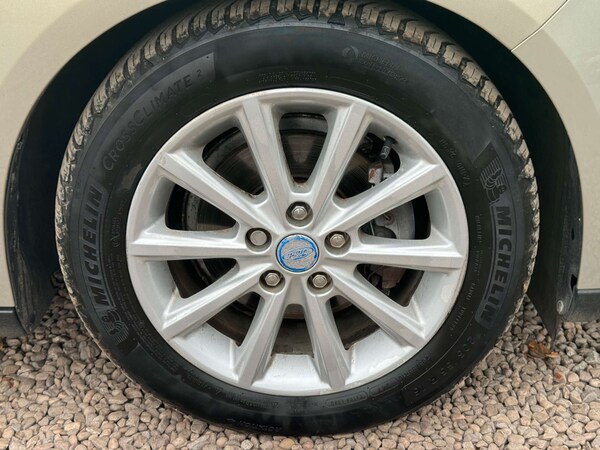 Used Ford Focus 2015 for sale - 75347693: Photo 14