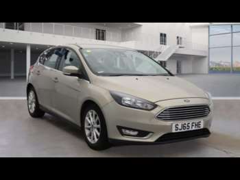 2015 - 1.0 Focus Titanium 5dr