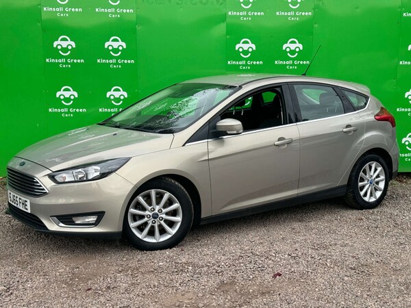 Used Ford Focus 2015 for sale - 75347693: Photo 2