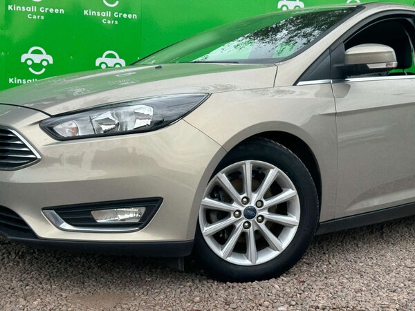 Used Ford Focus 2015 for sale - 75347693: Photo 4