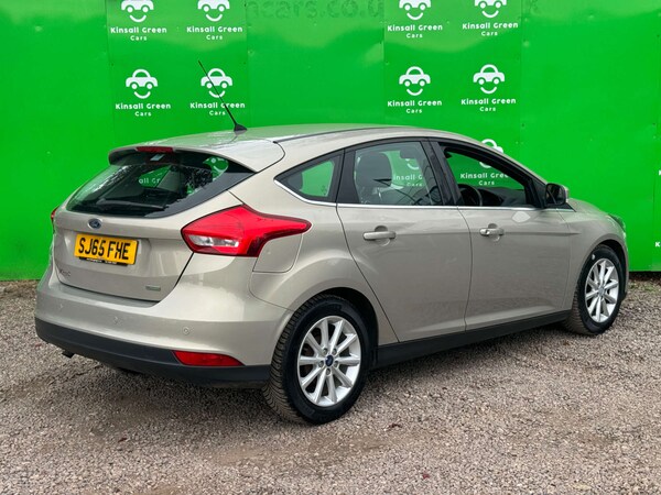 Used Ford Focus 2015 for sale - 75347693: Photo 5